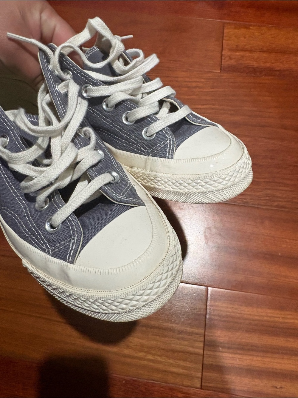 Converse x Comme des Garcons PLAY Gray and White Low-Top Sneakers - Picture 3 of 6